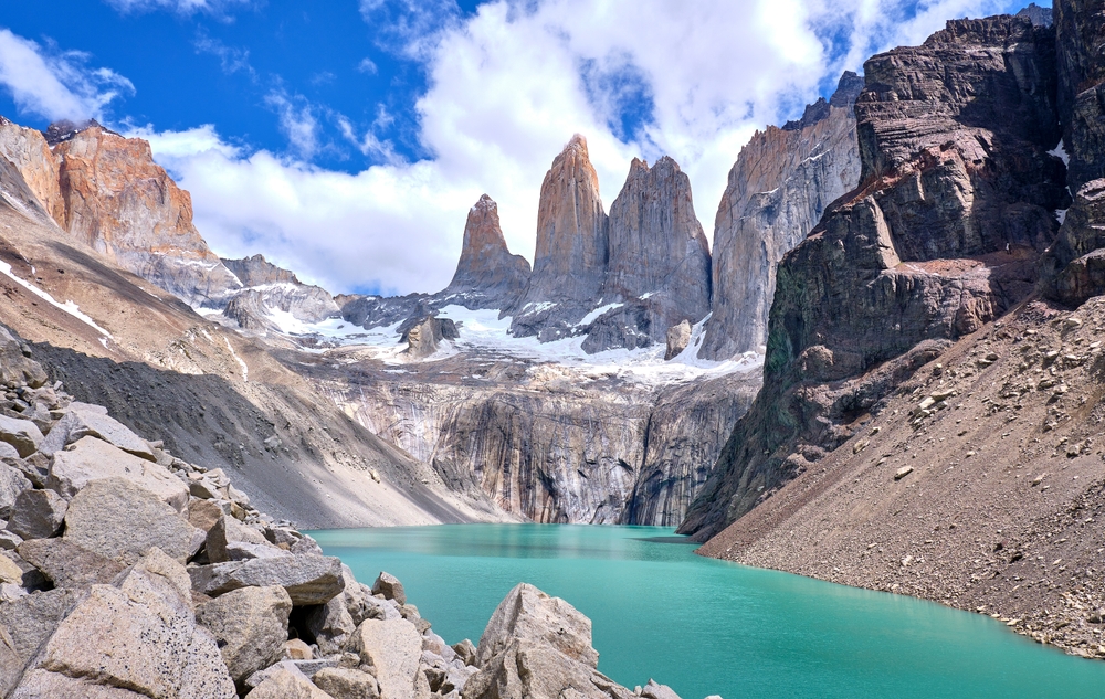 Trekkers Face Deadly Blizzard