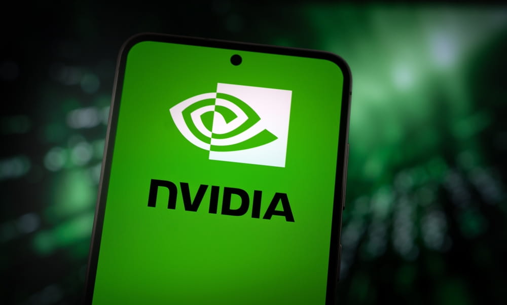 China Halts Entry of Nvidia H200 Chips Despite US Export Approval