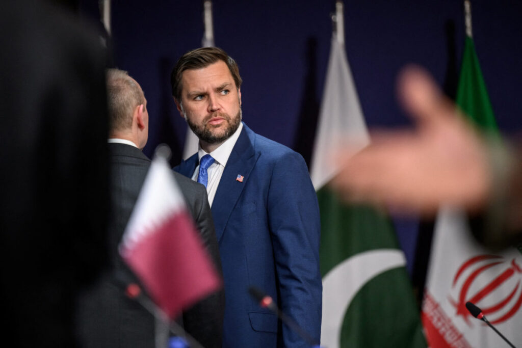 US Iran talks face sharp new tensions US Iran talks face sharp new tensions