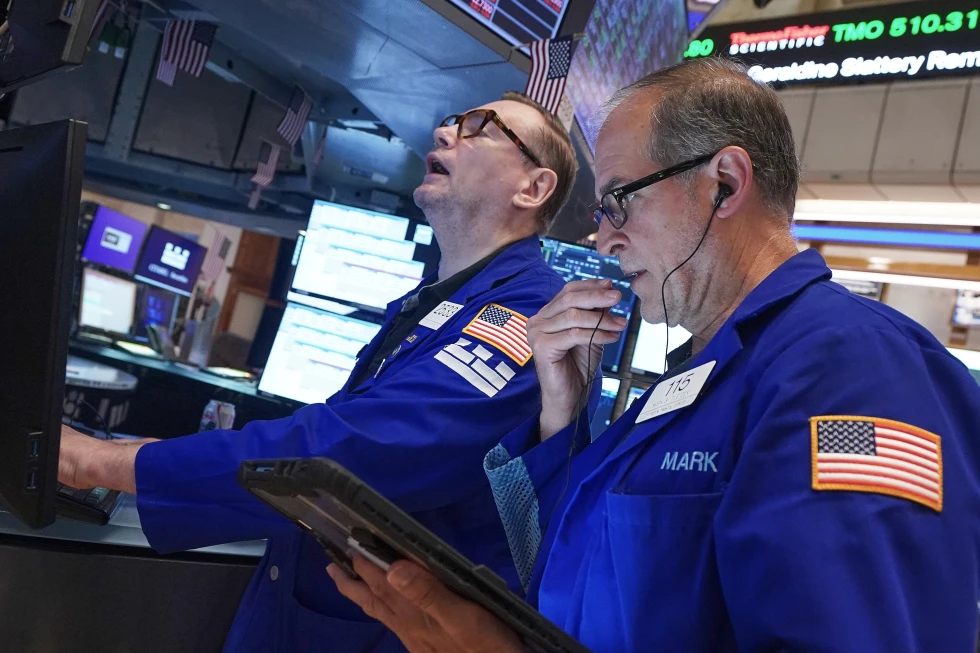 US Stock Market Today Ends Mixed On Tech Losses US Stock Market Today Ends Mixed On Tech Losses