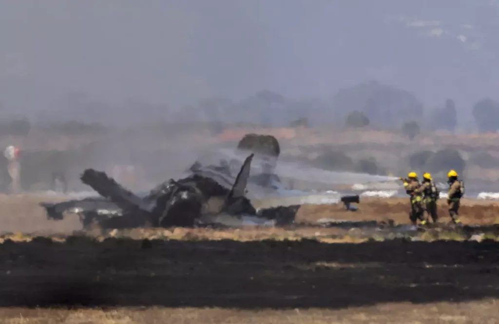 F35 Fighter Jet Crash Sparks Fire at San Diego Base F35 Fighter Jet Crash Sparks Fire at San Diego Base