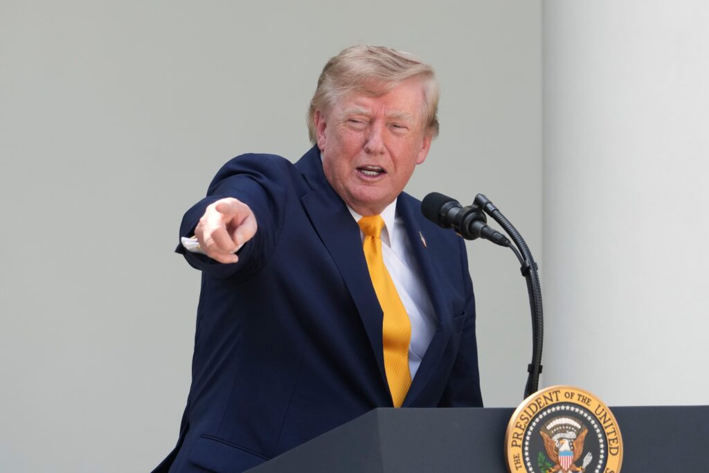 US Judge Halts Trump Taxpayer Funded Ads