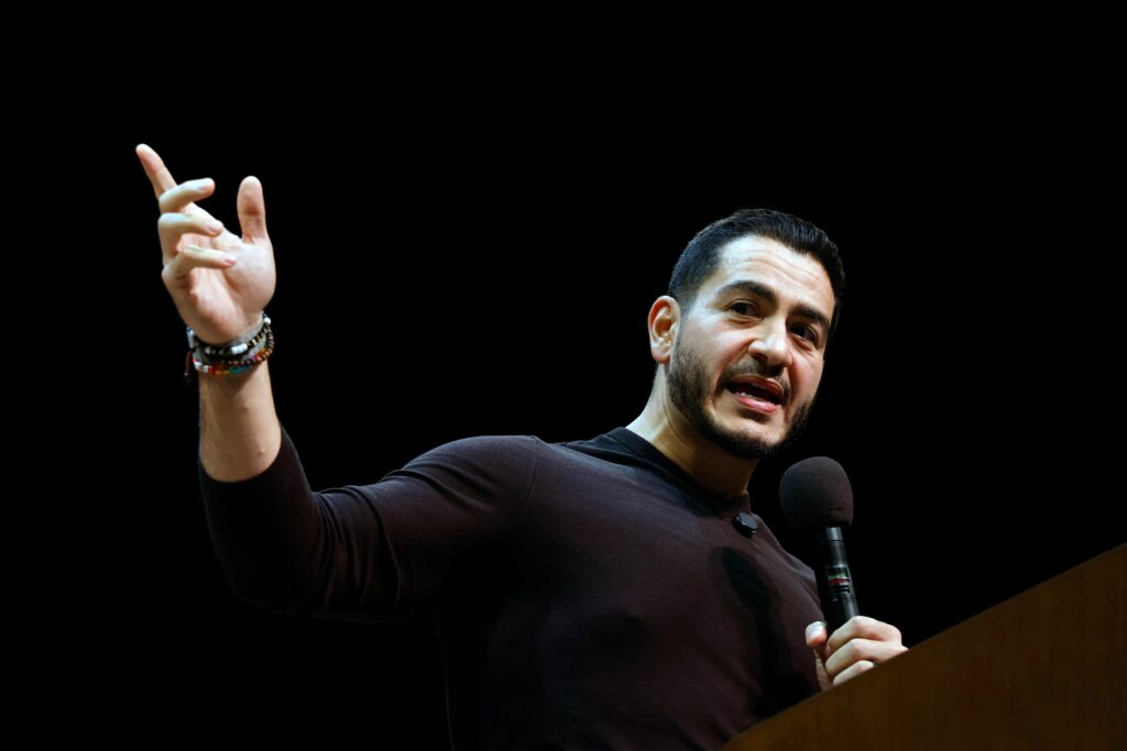 Trump Criticized for Islamophobic Attack on El Sayed