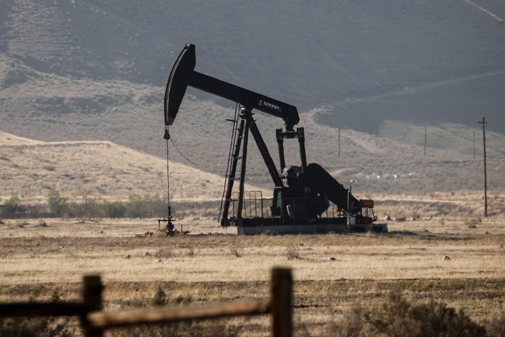 Trump Moves to Scrap Methane Emission Rules Trump Moves to Scrap Methane Emission Rules