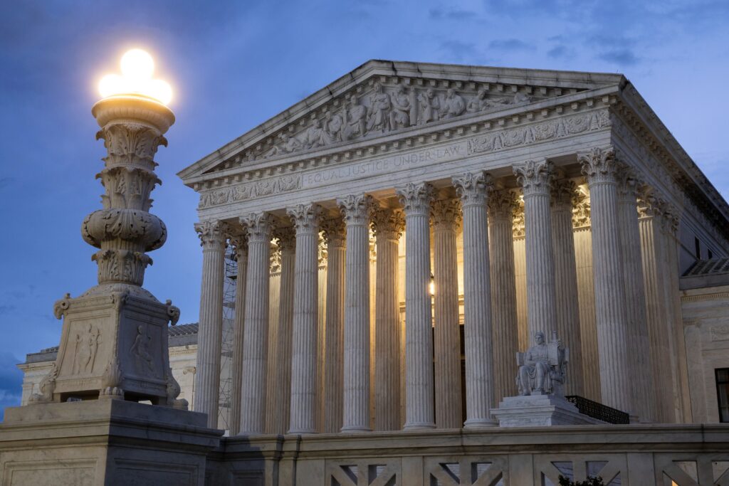 Climate Change Lawsuit Reaches Supreme Court Climate Change Lawsuit Reaches Supreme Court